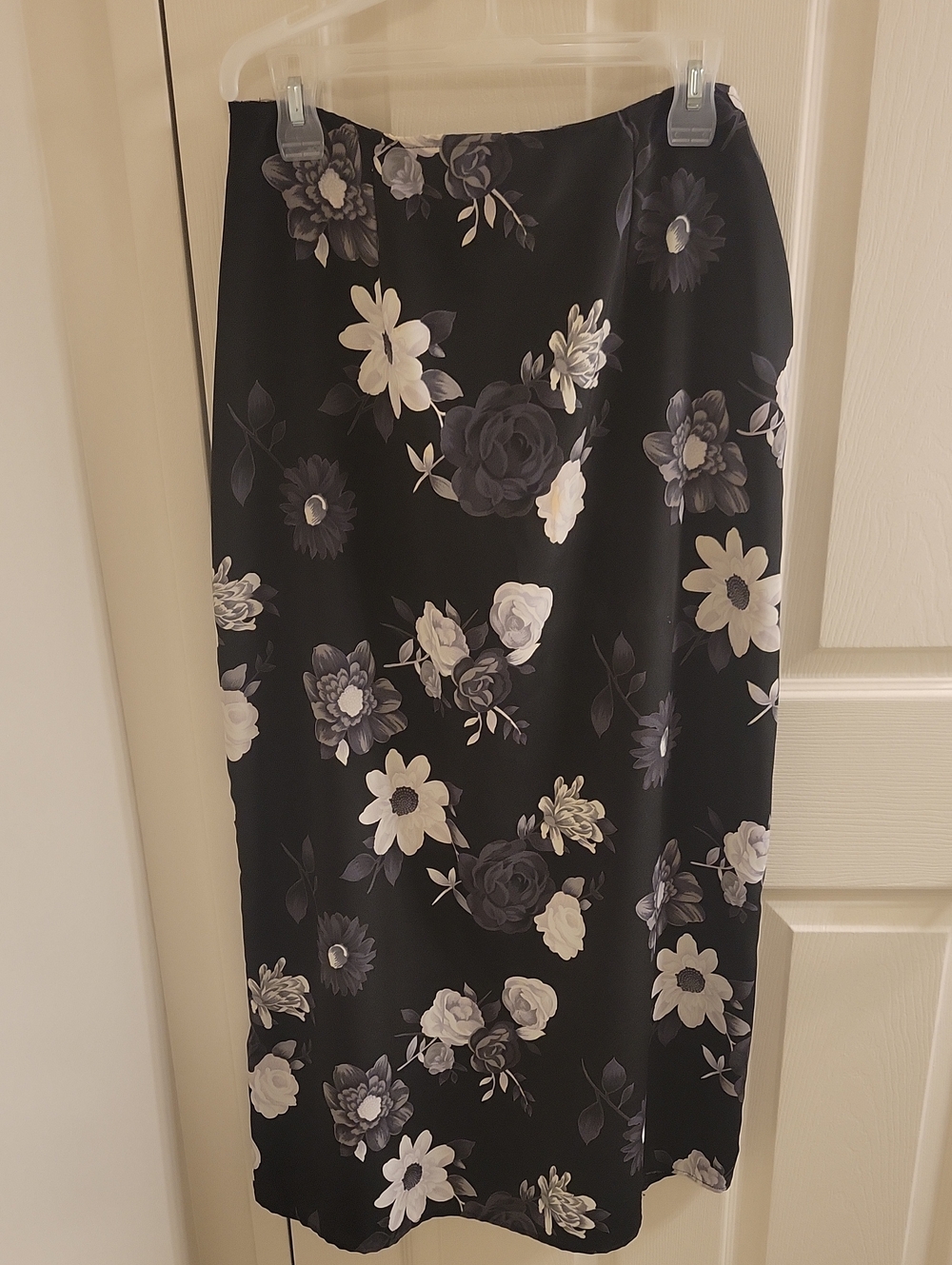 Black Floral Skirt with Monochrome Blooms